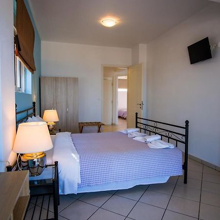 Blue Villas Agia Marina المظهر الخارجي الصورة