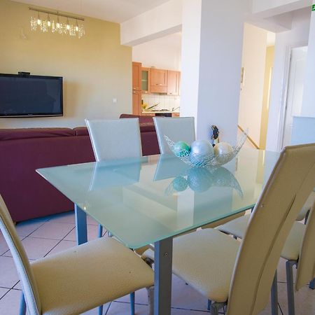 Blue Villas Agia Marina المظهر الخارجي الصورة