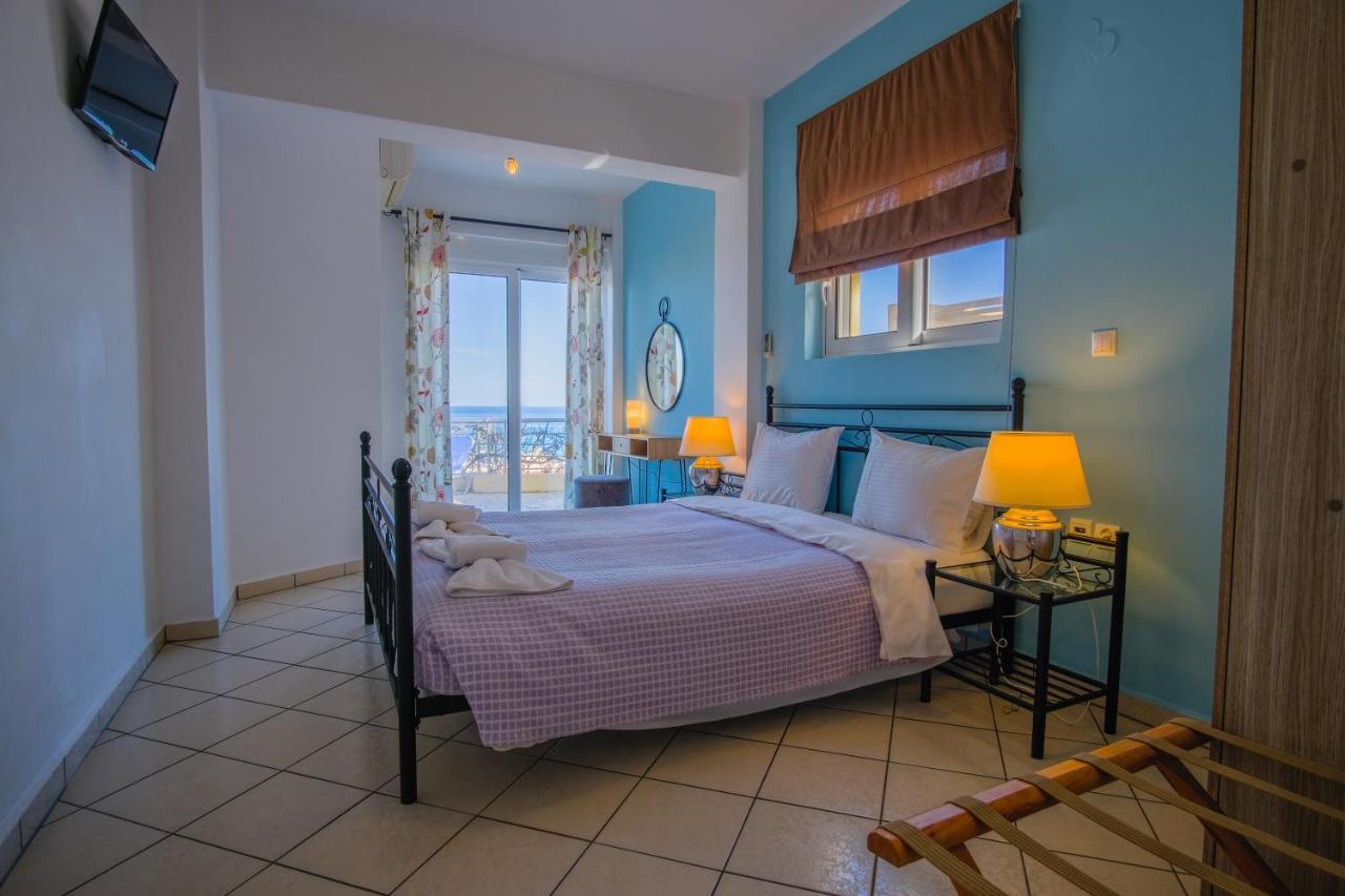 Blue Villas Agia Marina المظهر الخارجي الصورة