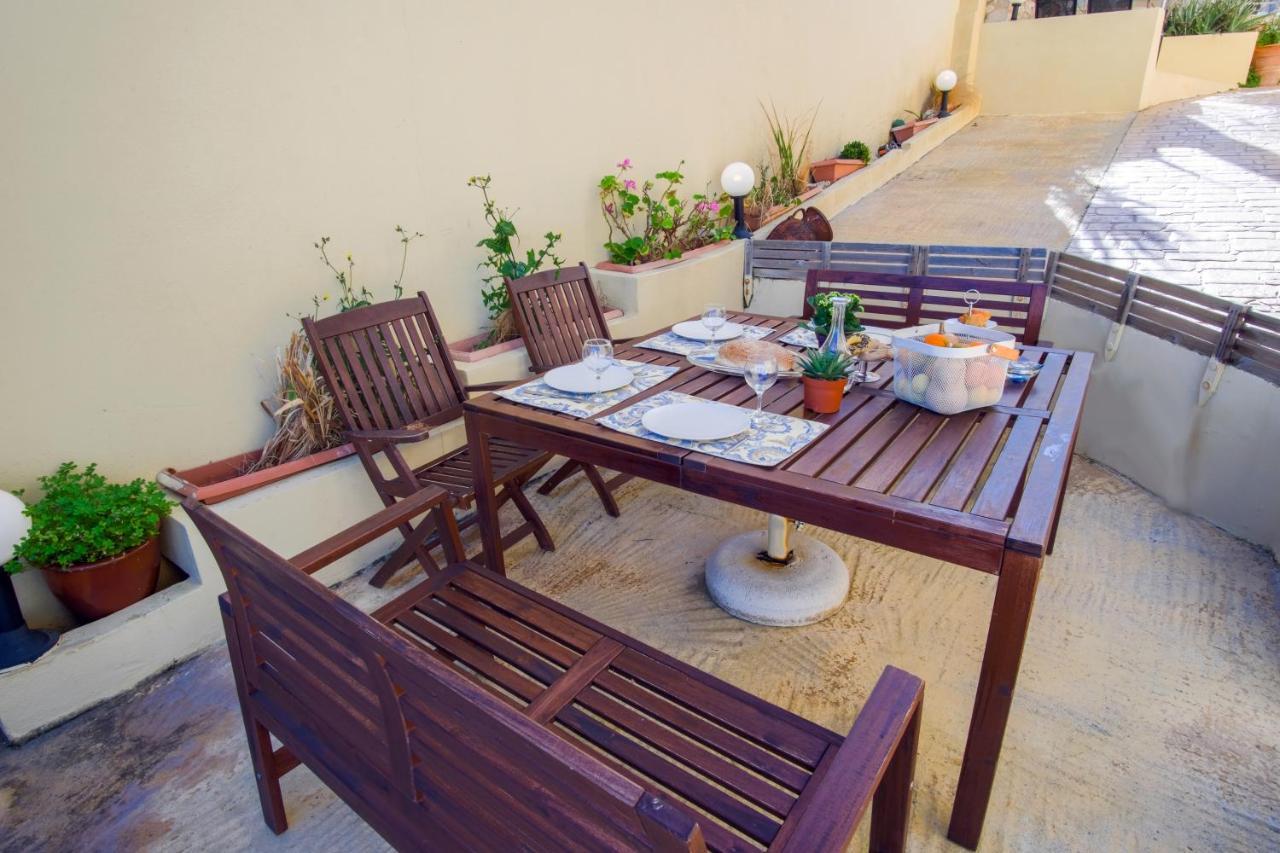 Blue Villas Agia Marina المظهر الخارجي الصورة