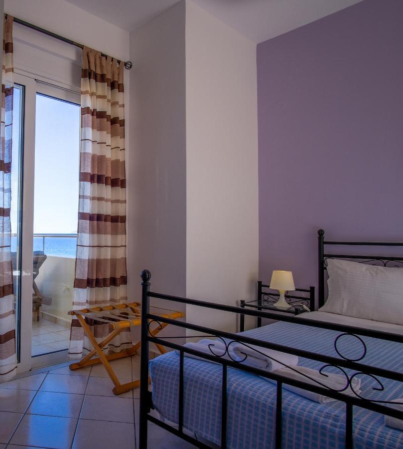 Blue Villas Agia Marina المظهر الخارجي الصورة